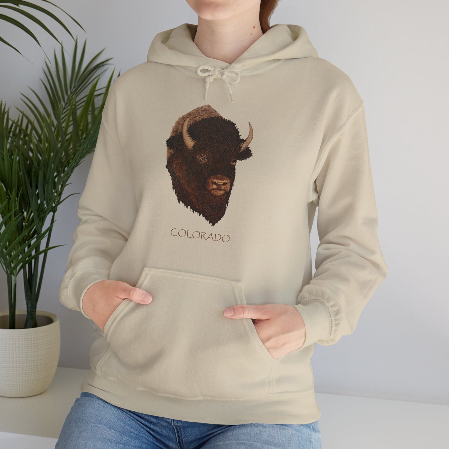 Unisex Heavy Blend™ Hooded Sweatshirt - Bison w/ "COLORADO"