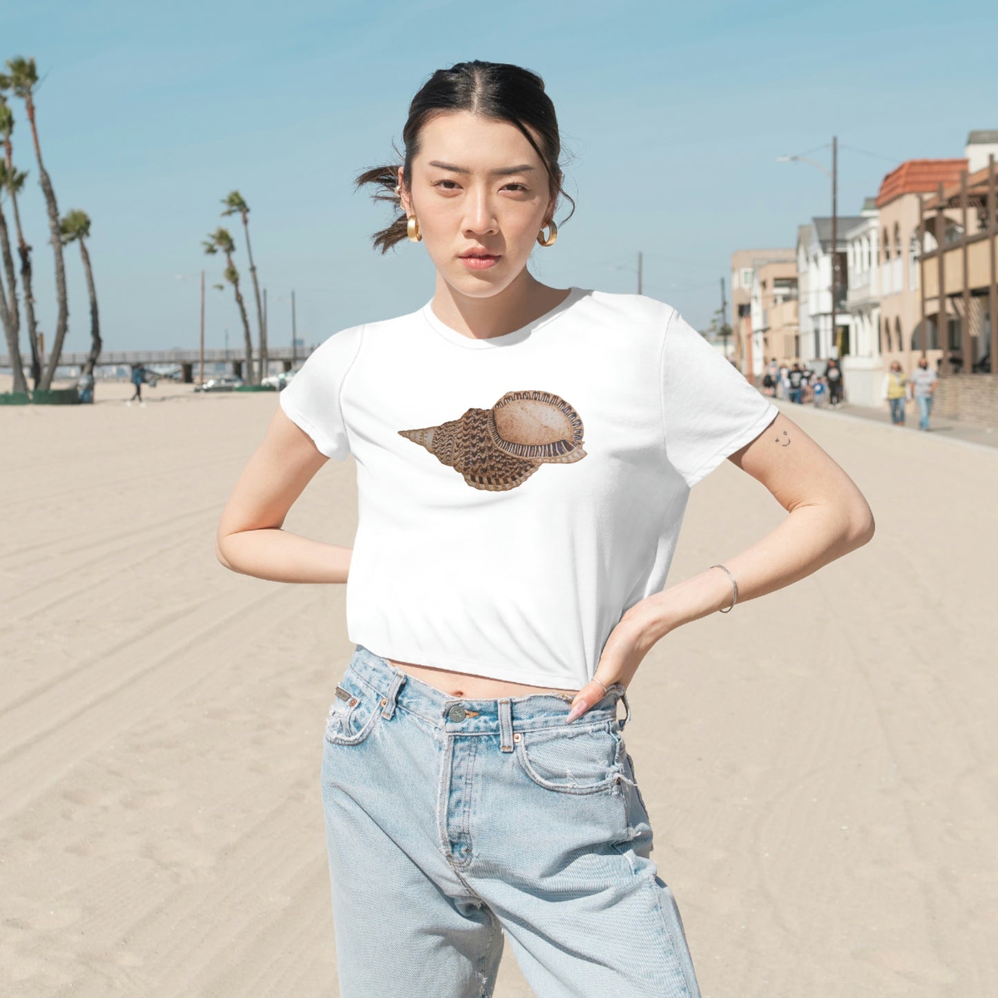 Women's Flowy Cropped Tee - Triton Conch