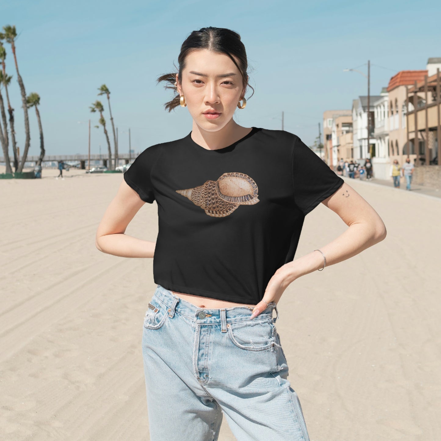 Women's Flowy Cropped Tee - Triton Conch